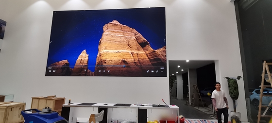 Full Color Indoor P4 LED Video Wall Display Studio Center Large Shopping Mall 800CD