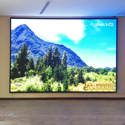 P4 Indoor Full Color Hospital Bulletin Board Seamless Led Video Wall 3840HZ