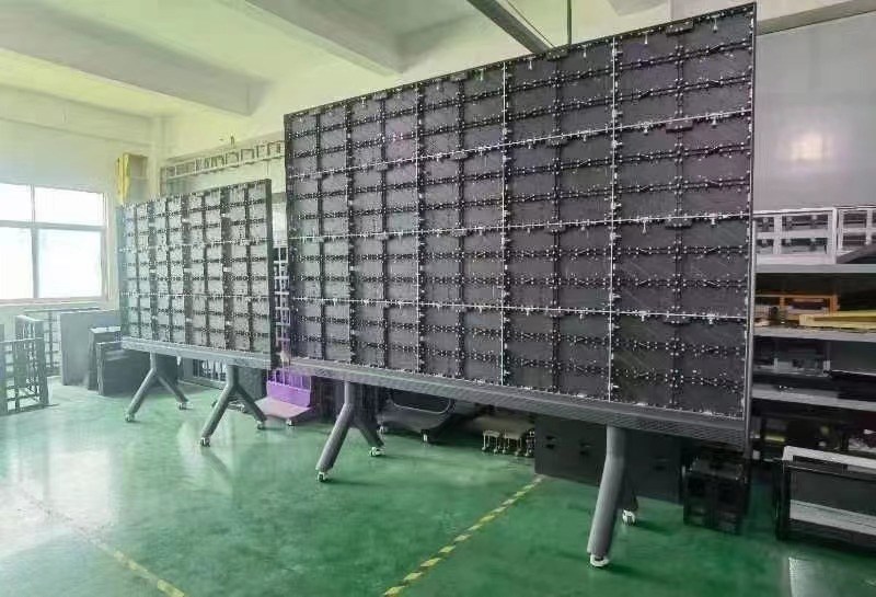 Quality Commercial Digital Display Signage Source Factory Indoor LED Display LED Billboard IP65 CCC CE factory