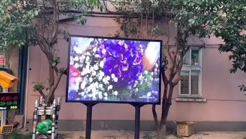 Quality P10 Outdoor Led Display Billboard Full Color Public Place Bulletin Board factory