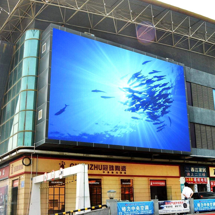 Quality P5 Outdoor Full Color LED Display Wateproof Box Large Screen factory