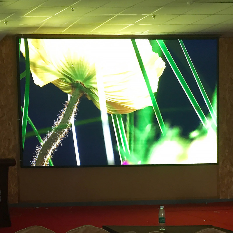 Quality 3840HZ P2 Indoor LED Display Electronic Screen Full Color Conference Broadcasting factory