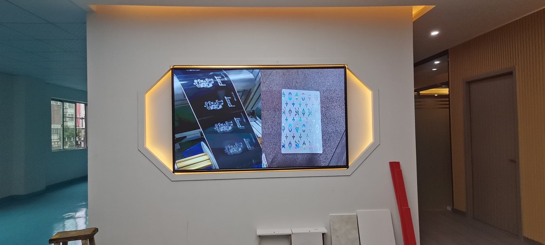 Quality P4 Indoor Full Color LED Display Station Airport 3840HZ LED Video Screen factory