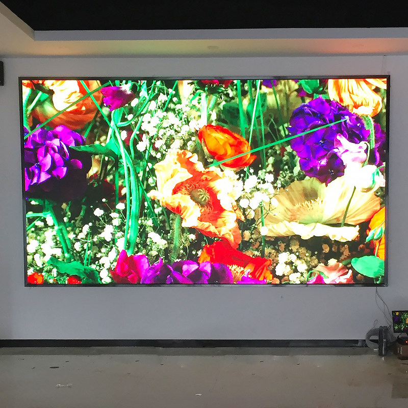 Quality Enterprise Conference LED Stage Display Video Center Display Indoor Full Color P4 LED Electronic Screen factory