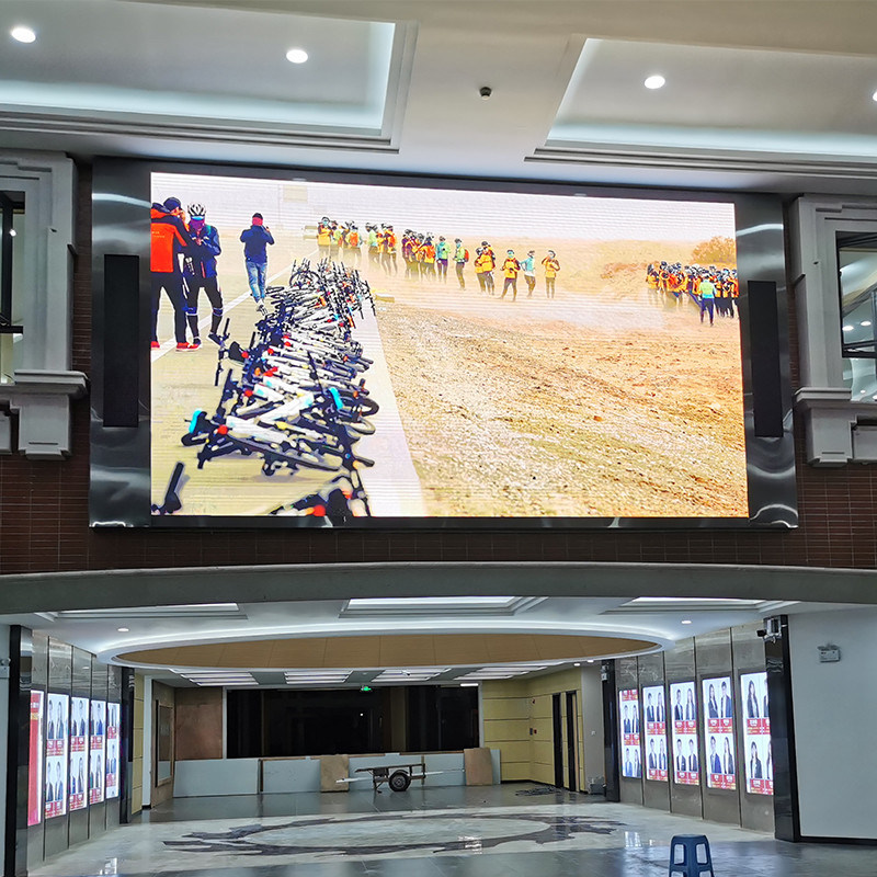 Quality P8 Outdoor Fixed LED Display Full Color Bulletin Board Publicity Square School Park factory