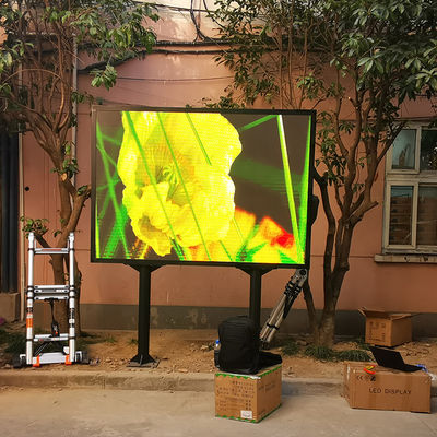 Quality Electronic P4 Outdoor Fixed LED Display Screen Brightness 5500cd Each Square factory