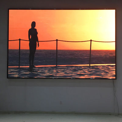 Quality Station Indoor Full Color LED Display P3 Airport Large LED Display Screen 192*192mm factory
